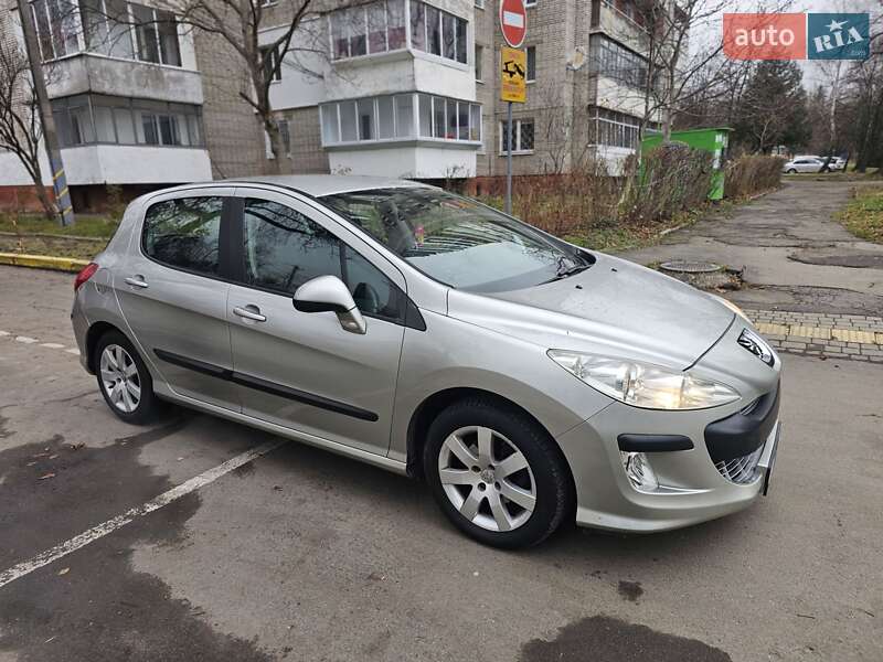 Peugeot 308 2008 Peugeot 308 2008