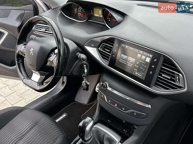Хэтчбек Peugeot 308 2015 в Одессе фото 70 Хэтчбек Peugeot 308 2015 в Одессе
