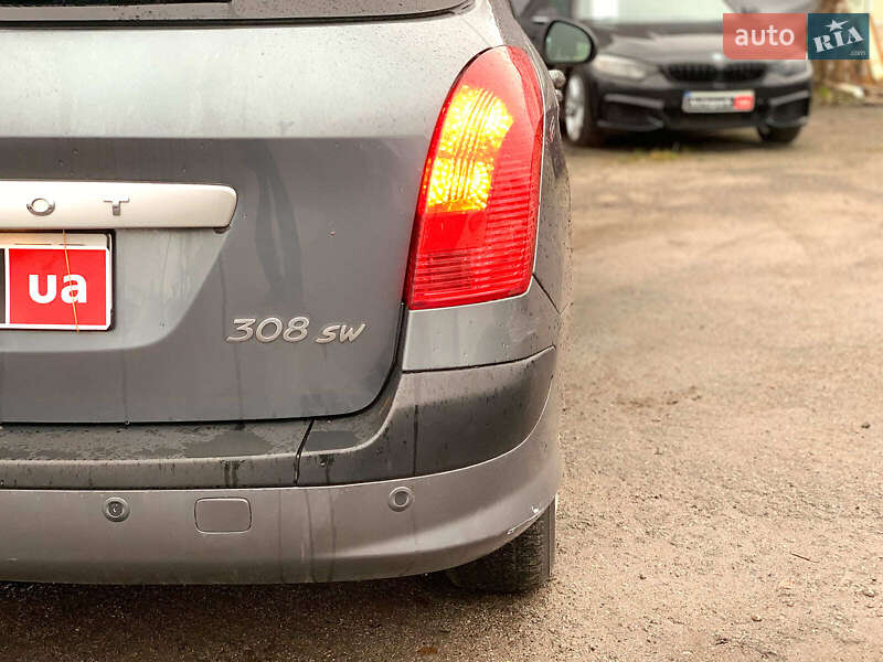 Универсал Peugeot 308 2010 в Виннице