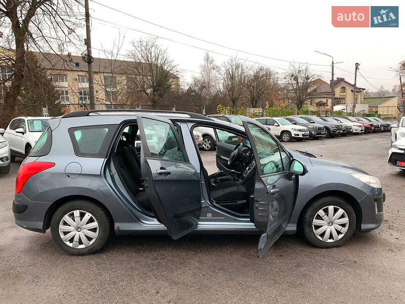Универсал Peugeot 308 2010 в Виннице