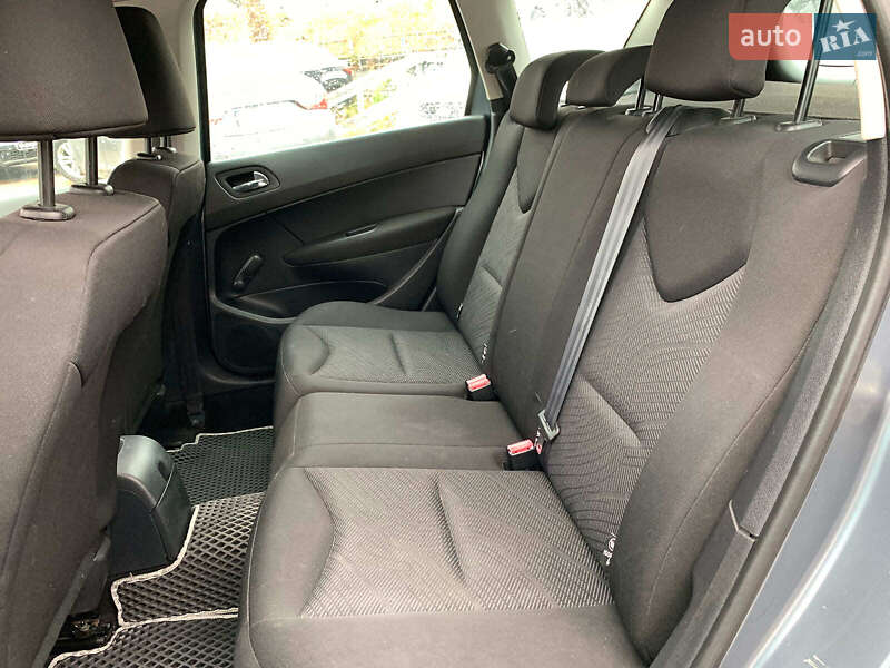 Универсал Peugeot 308 2010 в Виннице