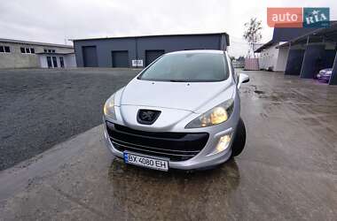 Хетчбек Peugeot 308 2008 в Славуті