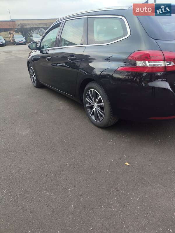 Универсал Peugeot 308 2015 в Луцке фото 7 Универсал Peugeot 308 2015 в Луцке
