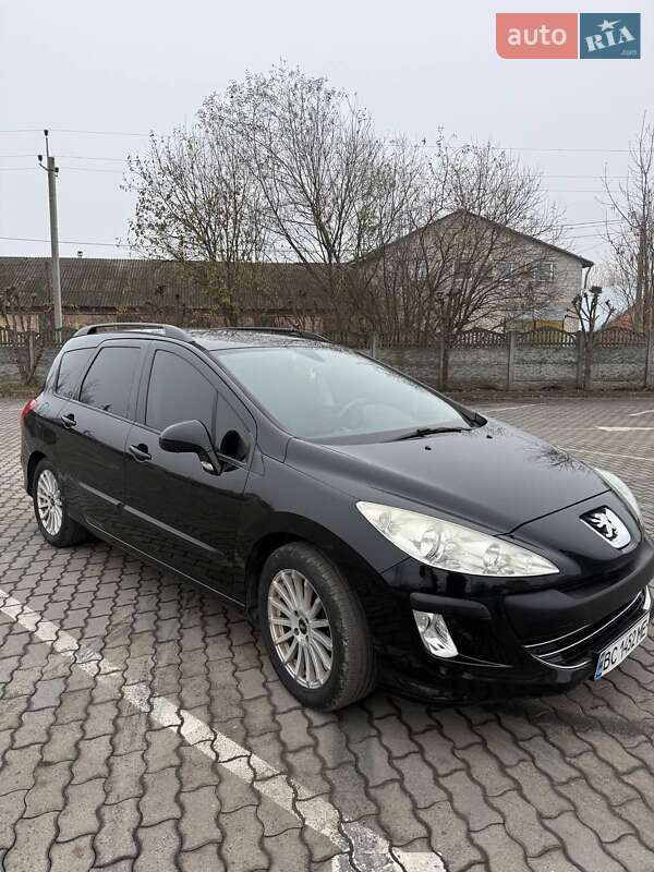 Универсал Peugeot 308 2010 в Львове