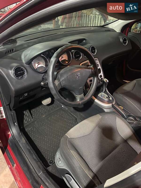 Хэтчбек Peugeot 308 2008 в Полтаве фото 4 Хэтчбек Peugeot 308 2008 в Полтаве
