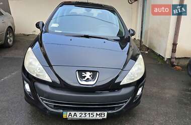 Хэтчбек Peugeot 308 2009 в Киеве