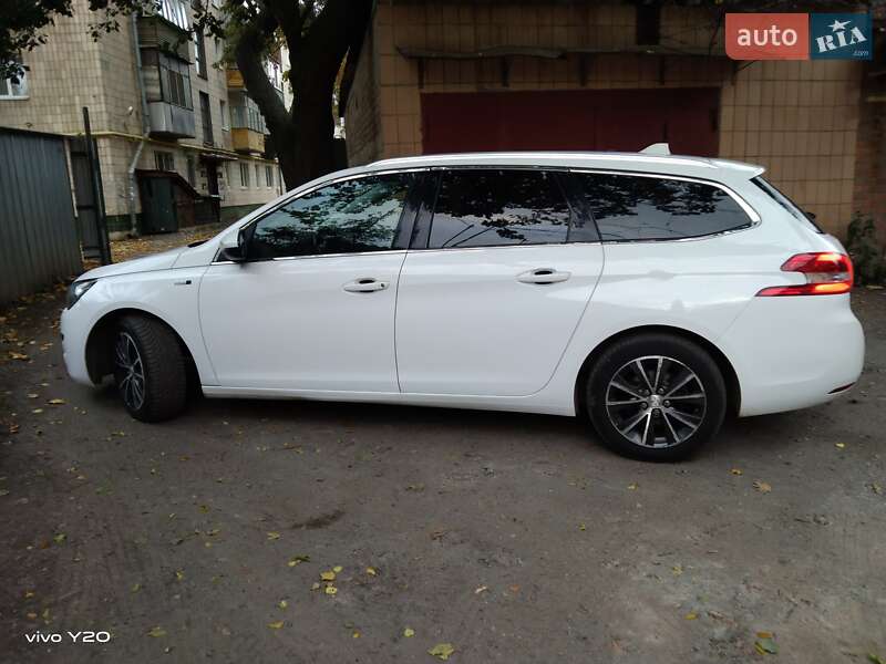 Универсал Peugeot 308 2015 в Полтаве фото 7 Универсал Peugeot 308 2015 в Полтаве
