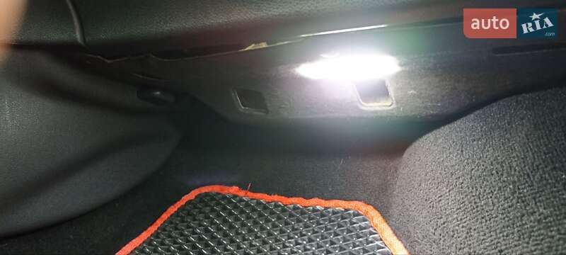 Універсал Peugeot 308 2008 в Києві