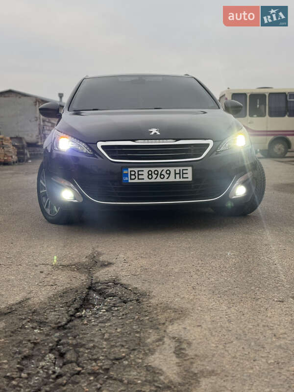 Peugeot 308 2015