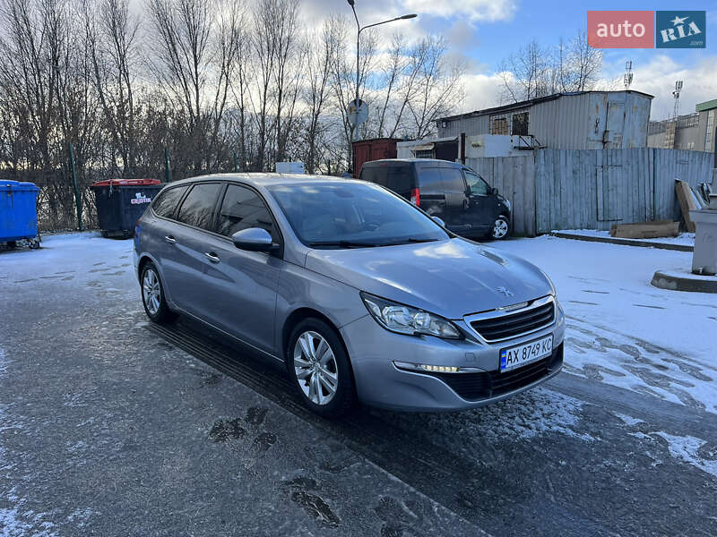 Peugeot 308 2015