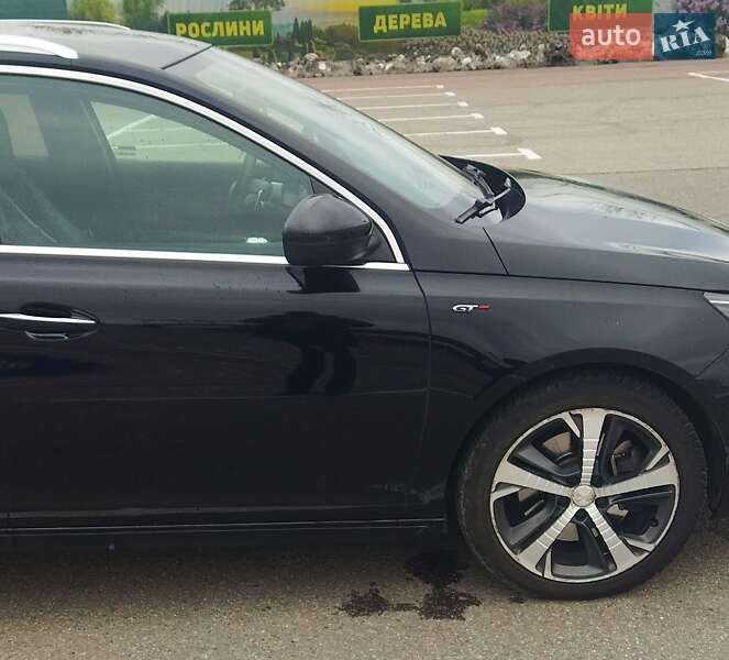 Универсал Peugeot 308 2015 в Львове