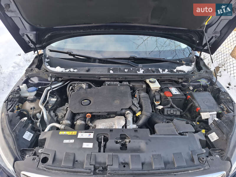 Універсал Peugeot 308 2019 в Львові