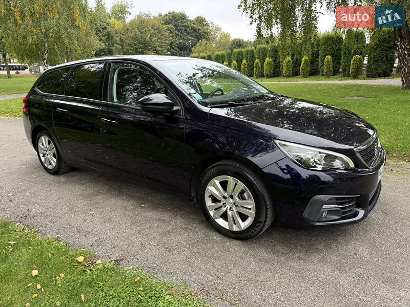 Универсал Peugeot 308 2019 в Хмельницком