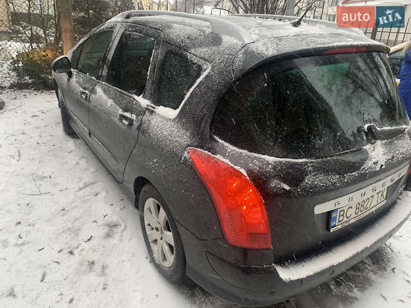 Універсал Peugeot 308 2010 в Львові