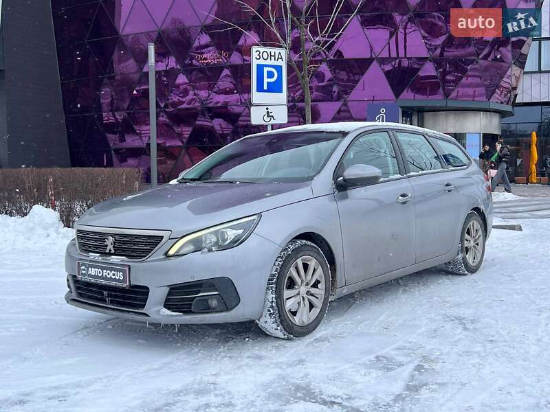 Универсал Peugeot 308 2018 в Киеве фото 3 Универсал Peugeot 308 2018 в Киеве