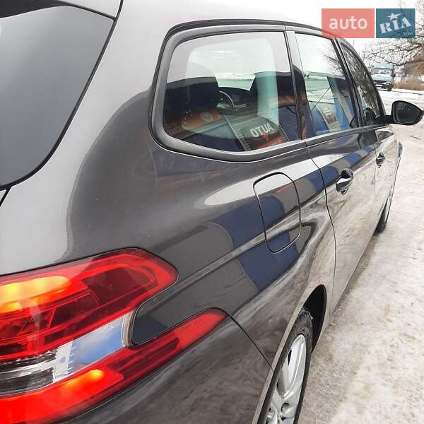 Универсал Peugeot 308 2017 в Полтаве