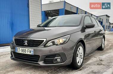Универсал Peugeot 308 2017 в Полтаве