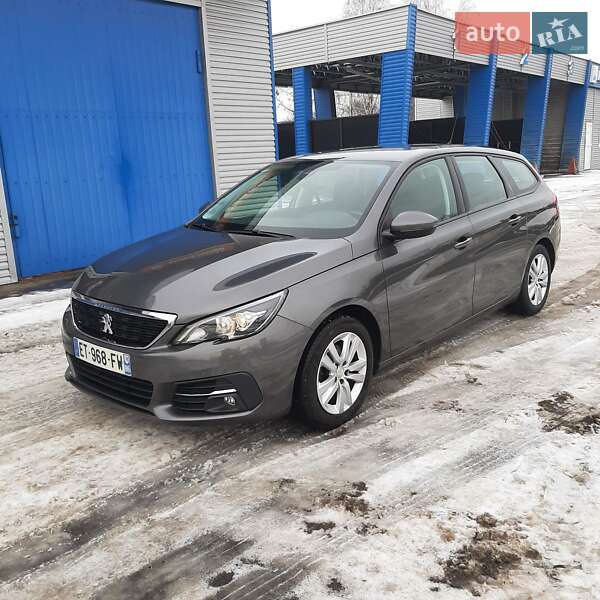 Универсал Peugeot 308 2017 в Полтаве