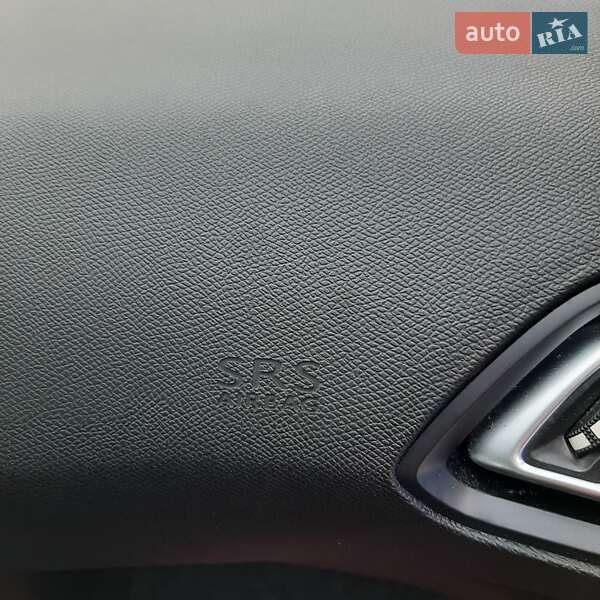 Универсал Peugeot 308 2017 в Полтаве