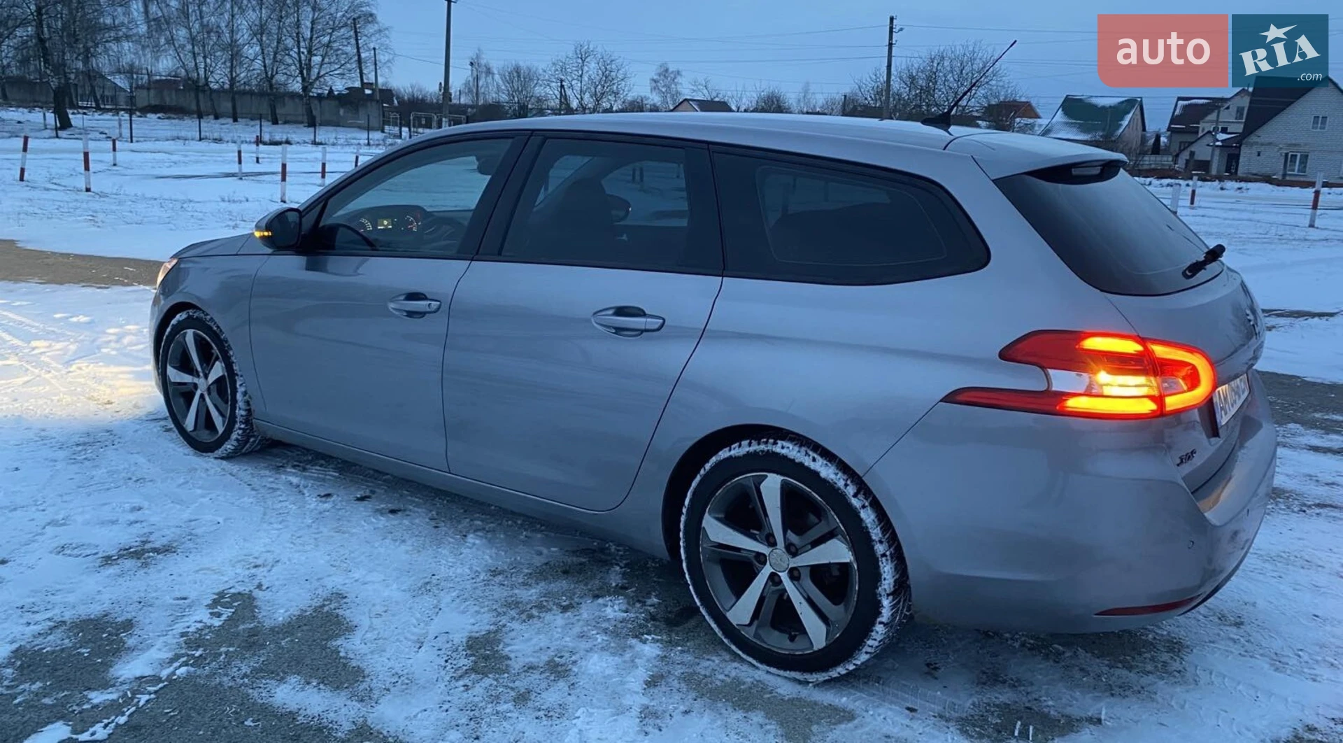 2015 Peugeot 308 - мініатюра 2