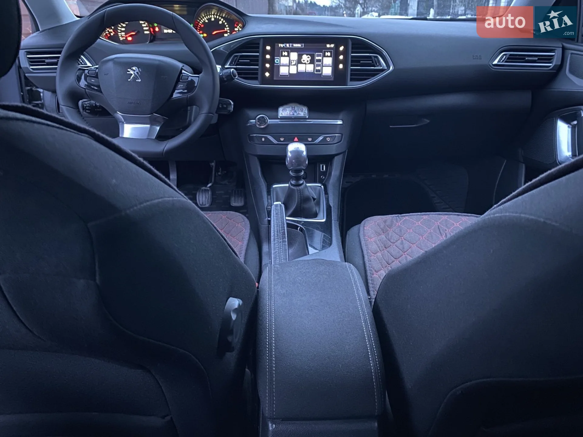 2015 Peugeot 308 - мініатюра 12