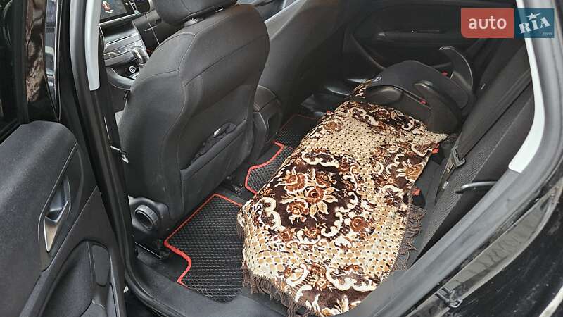 Универсал Peugeot 308 2015 в Ивано-Франковске