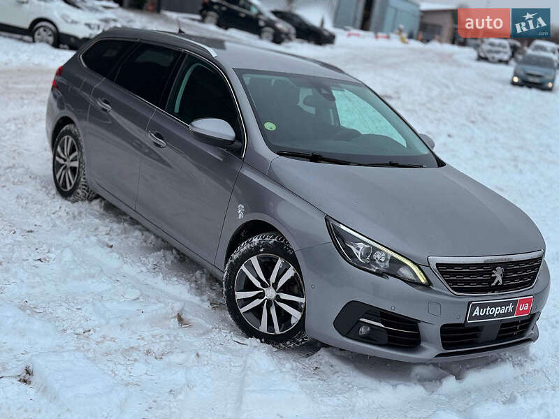 Универсал Peugeot 308 2018 в Львове