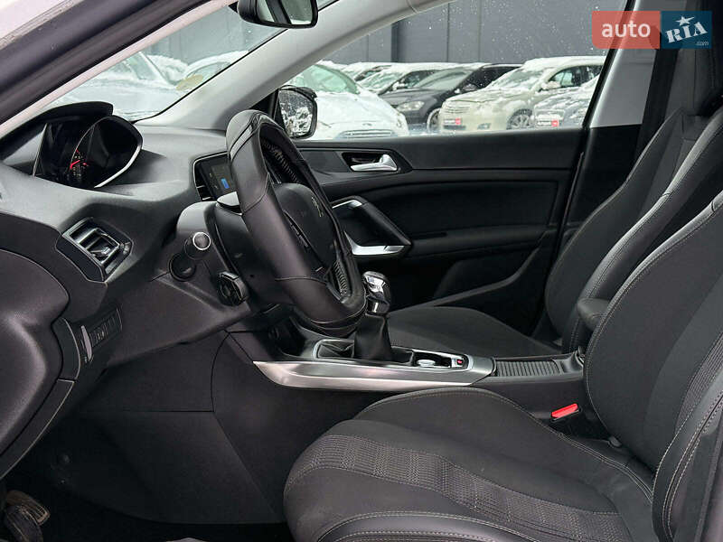 Универсал Peugeot 308 2018 в Львове