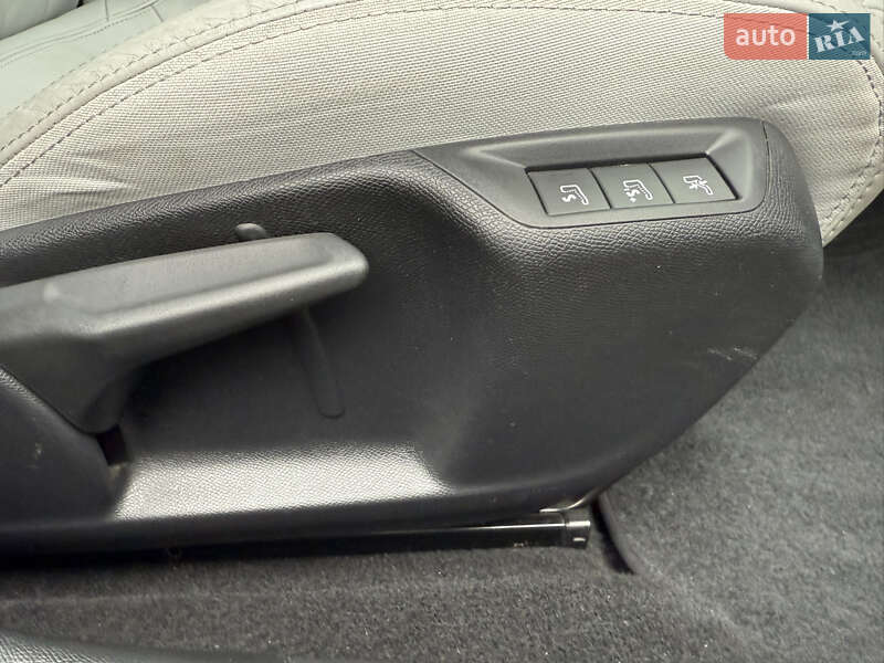 Универсал Peugeot 308 2014 в Черкассах