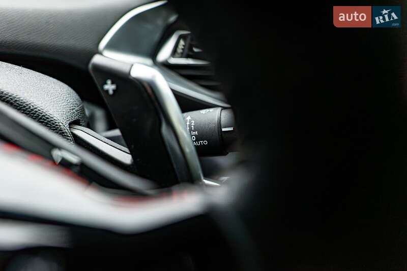 Хэтчбек Peugeot 308 2020 в Киеве