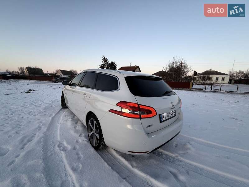 Универсал Peugeot 308 2016 в Киеве