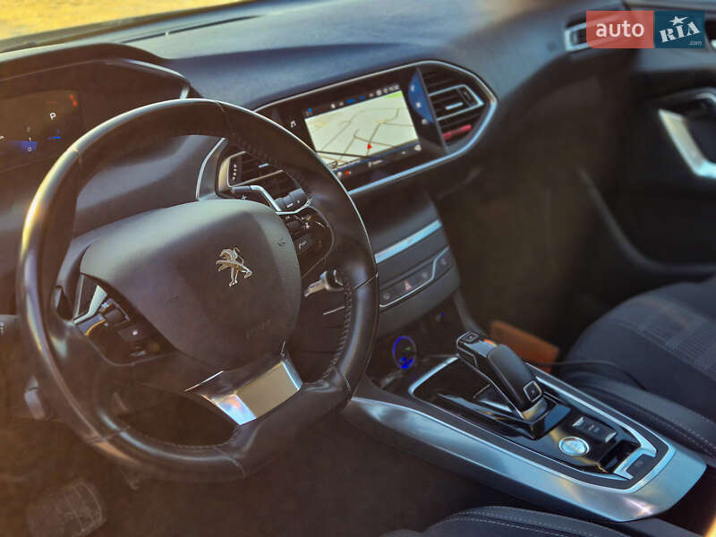 Хэтчбек Peugeot 308 2021 в Житомире фото 25 Хэтчбек Peugeot 308 2021 в Житомире