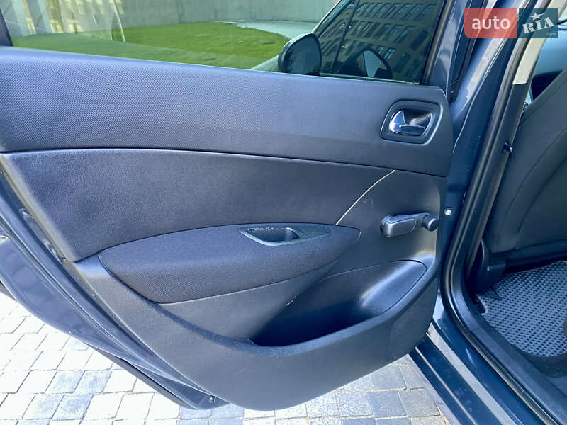 Универсал Peugeot 308 2009 в Днепре