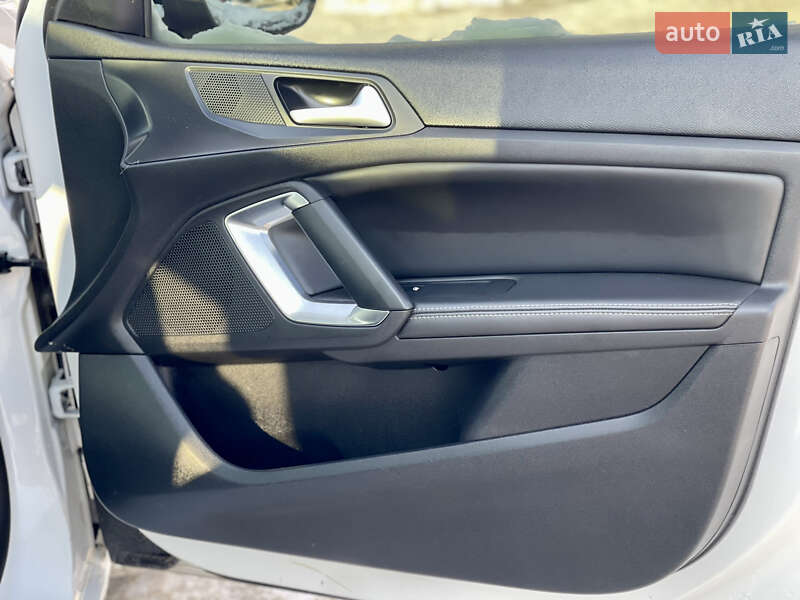 Универсал Peugeot 308 2014 в Дубно