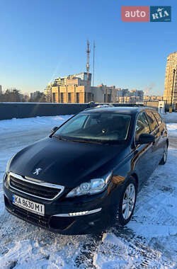 Универсал Peugeot 308 2015 в Киеве
