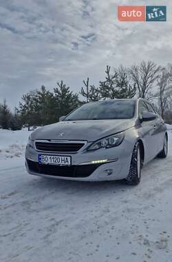 Универсал Peugeot 308 2015 в Чорткове