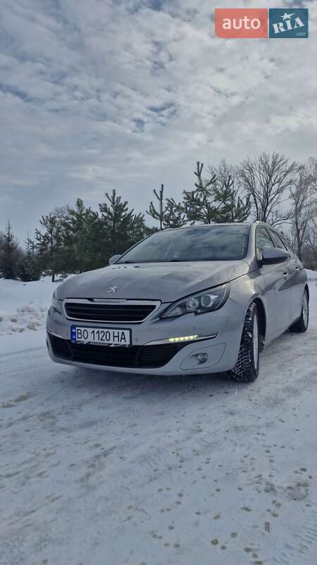 Peugeot 308 2015