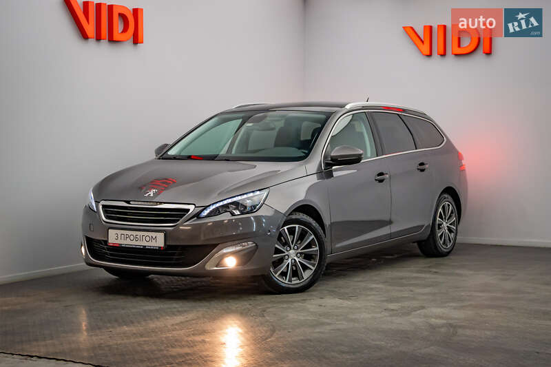 Универсал Peugeot 308 2017 в Киеве