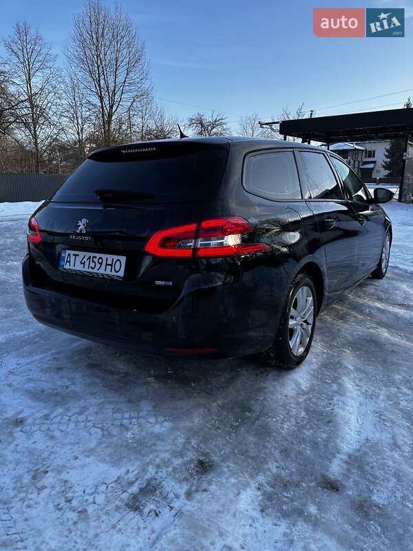 Универсал Peugeot 308 2015 в Ивано-Франковске фото 5 Универсал Peugeot 308 2015 в Ивано-Франковске