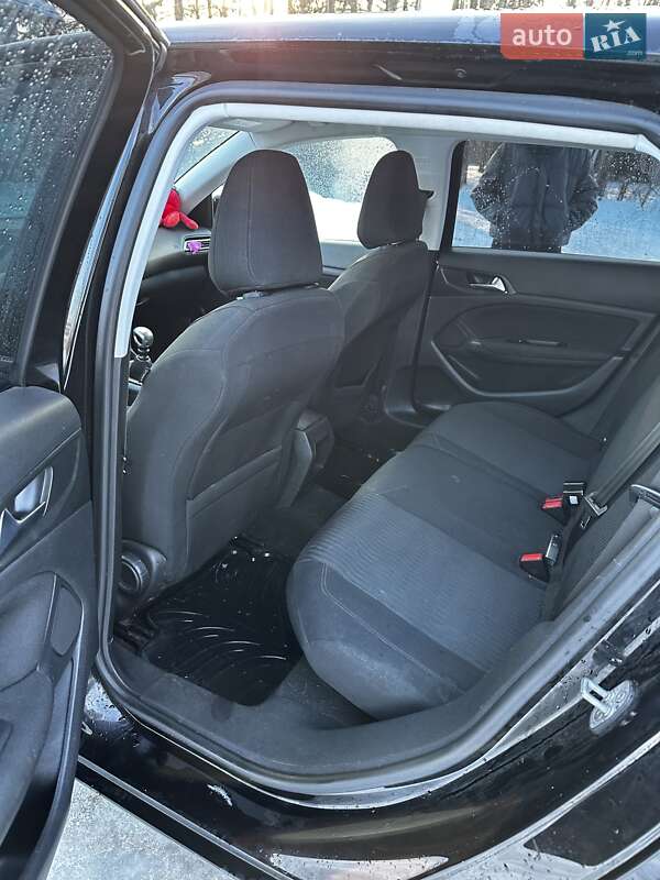 Универсал Peugeot 308 2015 в Ивано-Франковске фото 24 Универсал Peugeot 308 2015 в Ивано-Франковске