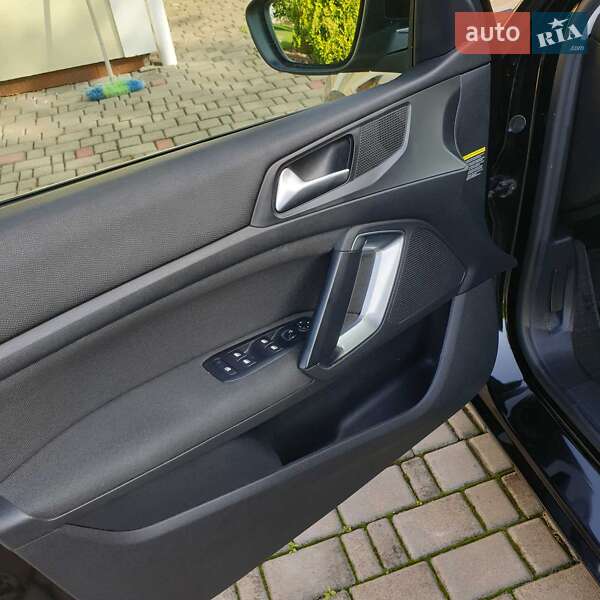 Универсал Peugeot 308 2017 в Луцке
