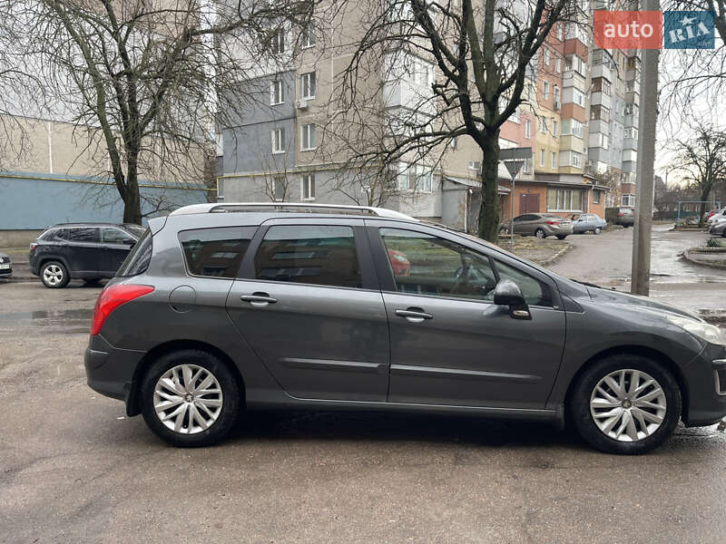 Универсал Peugeot 308 2011 в Кропивницком
