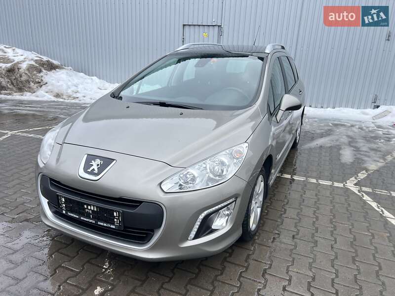 Универсал Peugeot 308 2013 в Хмельницком