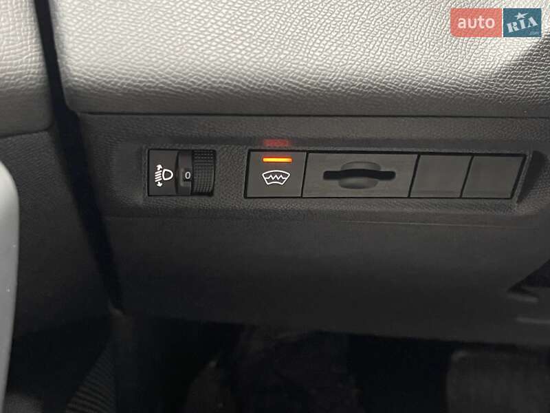 Хэтчбек Peugeot 308 2023 в Броварах