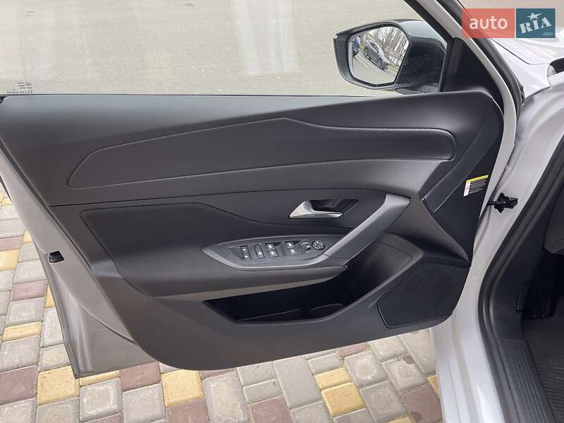 Хэтчбек Peugeot 308 2023 в Броварах