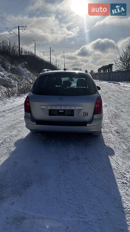 Хэтчбек Peugeot 308 2010 в Киеве