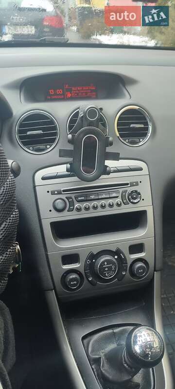 Хетчбек Peugeot 308 2012 в Києві