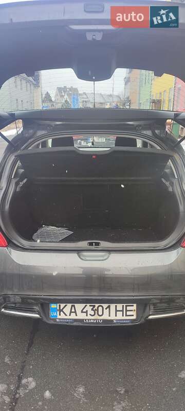 Хетчбек Peugeot 308 2012 в Києві