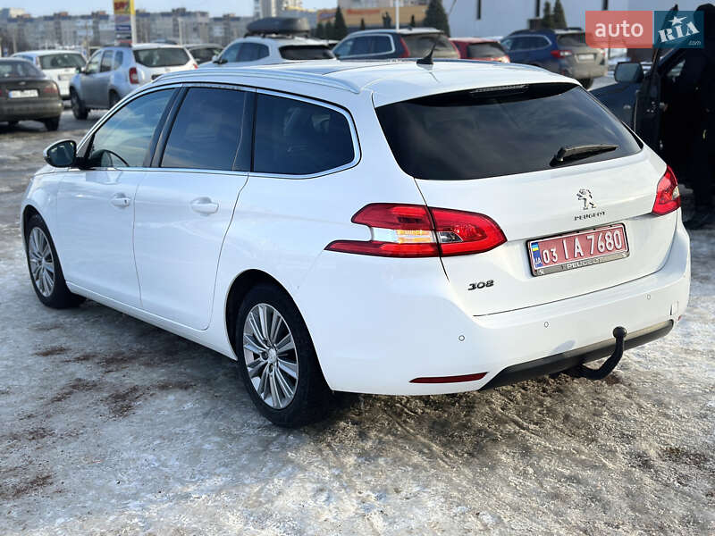 Универсал Peugeot 308 2020 в Львове