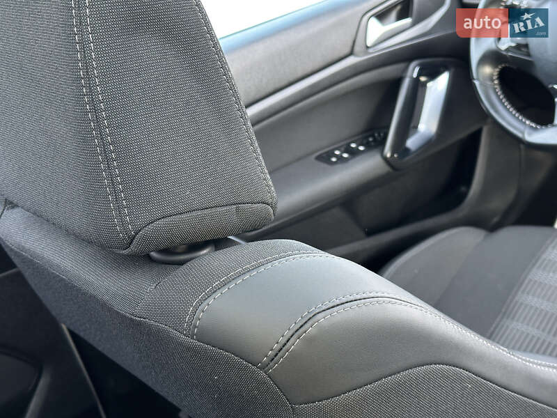 Универсал Peugeot 308 2020 в Львове